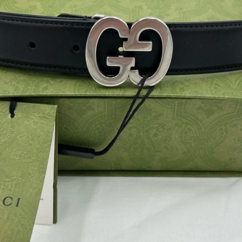 Men's Gucci interlocking GG  Black Leather Belt with  Buckle. 125cm/46 inches - Picture 2 of 6